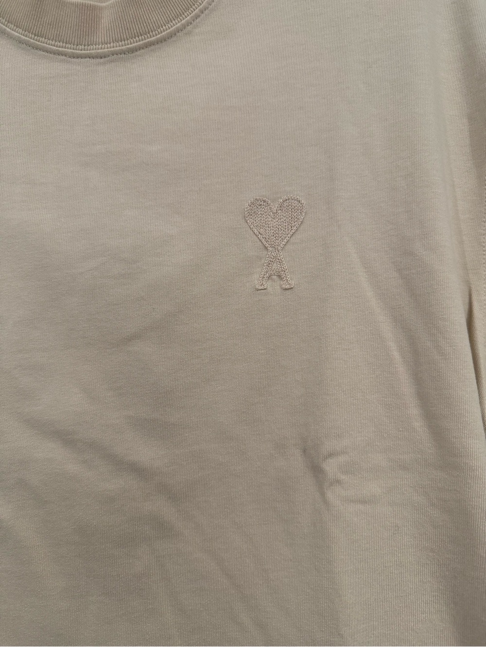 Ami tee - Picture 3 of 4